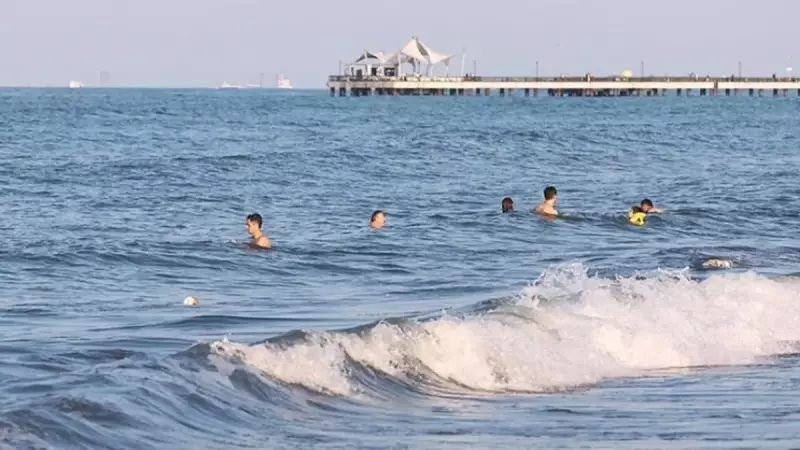 Samsun'da Deniz Keyfi Yasaklandı! Fırtına ve Dalgalara Karşı Kritik Uyarı