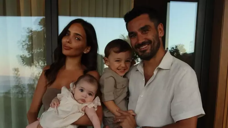 Sara Gündoğan'dan Futbolcu Eşi Olmanın Zorlukları: 'Biz De Boş İnsanlar Değiliz!'