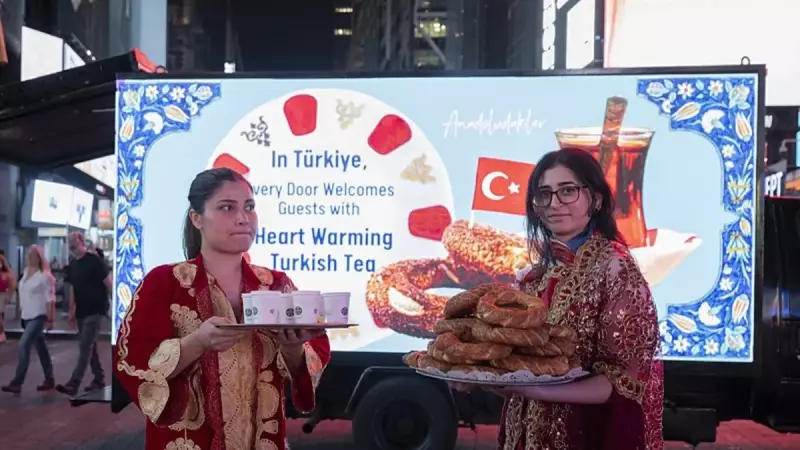 Simit ve Çay New York'u Fethetti! Times Meydanı'nda Anadolu Rüzgarı