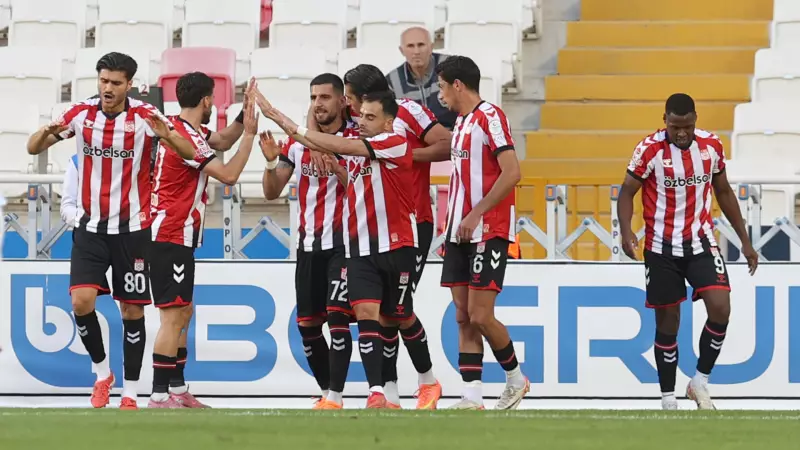 Sivasspor, Adana Demirspor'u 5-0 Yıktı! Muhteşem Performansla Sahanın Hakimi Oldular