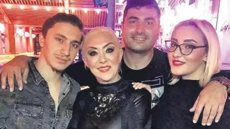 Sokak Ortasında Yaşanan İlginç Olay: 'Bu Bir Kaza' Diyen Ünlü İsimlerden Şaşırtan Açıklama