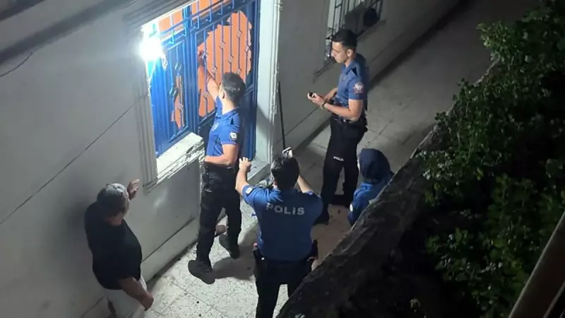 İstanbul Avcılar'da Dehşet Saçtı! Uyuşturucu Etkisindeki Genç, Ailesine ve Polise Bıçakla Saldırdı