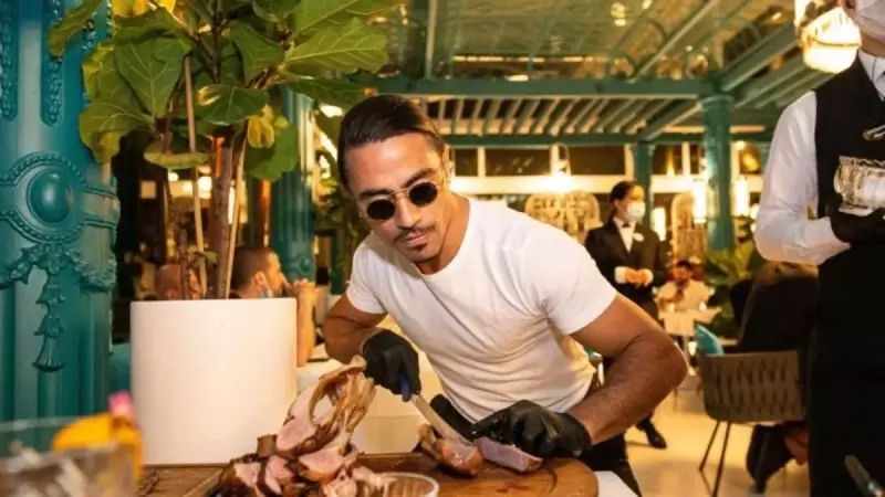 İtalya Nusret'e Hayran Kaldı! Dünyaca Ünlü Türk Şef'e Övgü Yağmuru