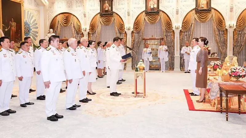 Tayland'da Yeni Dönem: Anutin Charnvirakul'un Zorlu Başbakanlık Maratonu Başladı!