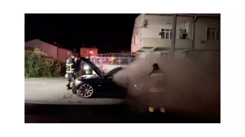 Tekirdağ'da Gece Yarısı Korku Dolu Anlar! Araç Alev Alev Yandı