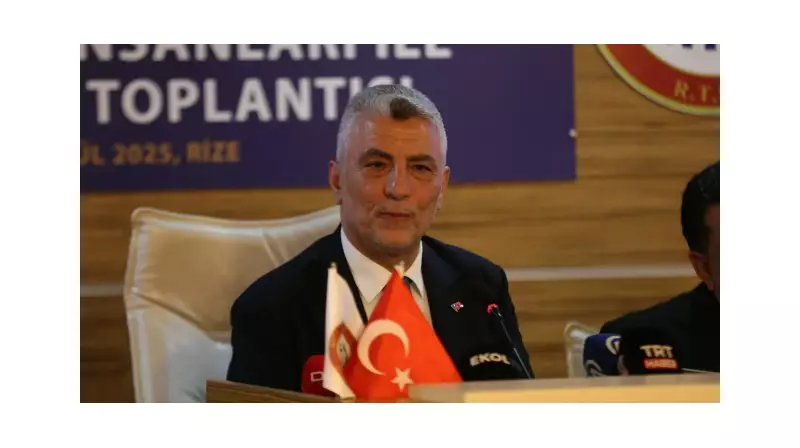 Ticaret Bakanı Bolat'tan Rize'de Ekonomiye Dair Çarpıcı Açıklamalar: 'Göstergeler Dengede, İyileşme Sürecindeyiz'