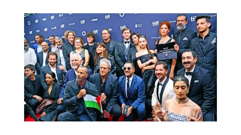 Toronto'da Filistin Rüzgarı: Dev Gösteriye Binlerce Kişi Katıldı!