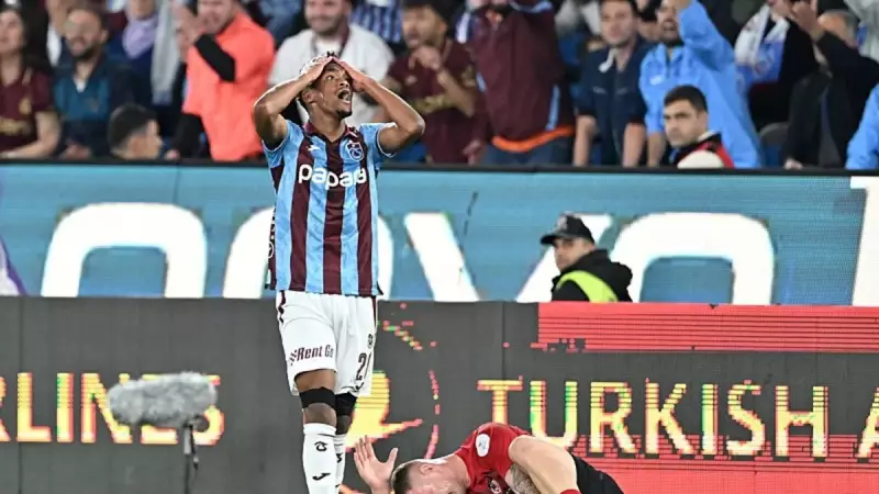 Trabzonspor'un Parlayan Yıldızına Avrupa'dan Scout Akını! Kulüpler Sıraya Girdi