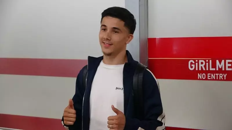 Trabzonspor'un Yeni Yıldızı Bouchouari, Heyecan Dolu Anlarla Trabzon'da!