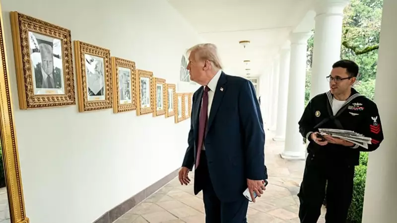 Trump'tan Biden'a Sessiz Jest: Oval Ofis'teki Fotoğraf Yerine Kalem Koydu!