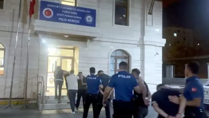 Uyuşturucu Tacirlerine Drone Destekli Operasyon: 7 Gözaltı