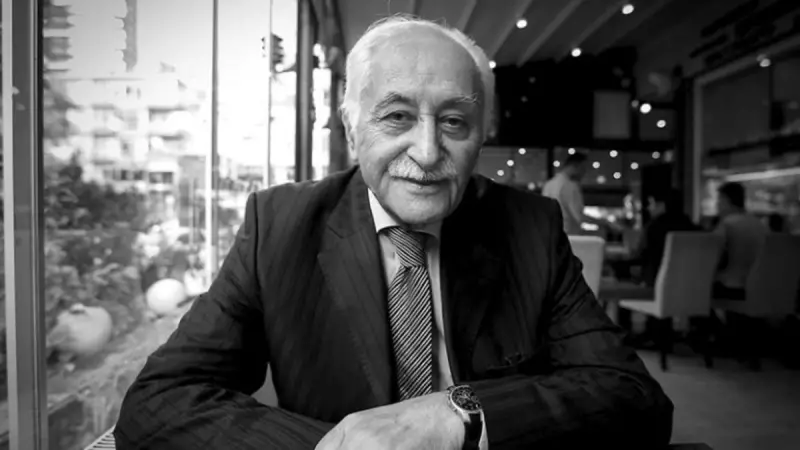 Yavuz Bülent Bakiler'in Son Vasiyeti Yerine Getirildi: Şair Sivas'ta Anne ve Babasının Koynunda Huzura Kavuştu