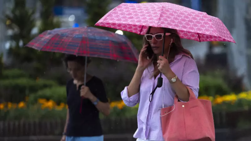Yaz Sıcaklarına Veda Zamanı! Hafta Sonu Hava Sıcaklıklarında Çarpıcı Değişim