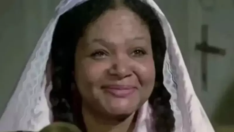 Yeşilçam'ın Siyah İncisi: Süt Kardeşler'in Yasemin'i Aslen Nereli? Cevabı Duyanlar Şok!