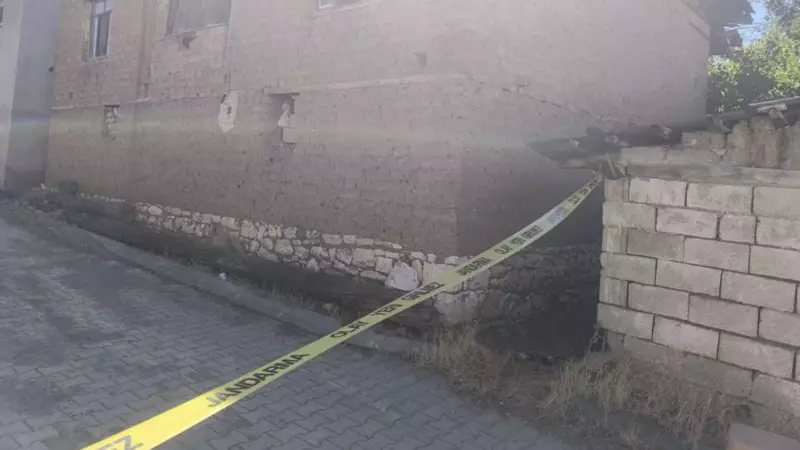 İzmir'de Akıl Almaz Vahşet: 85 Yaşındaki Kadın Komşusu Tarafından Darbedilerek Öldürüldü!