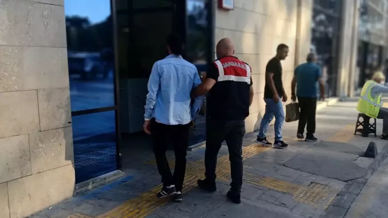 İzmir'de DEA Operasyonu: 2 Şüpheli Gözaltında!