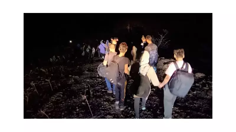 İzmir'de Hüzünlü Bir Gece: Sahil Güvenlik 120 Düzensiz Göçmene Umut Oldu!