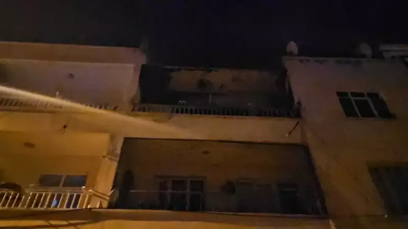 İzmir'deki Yangından Mucizevi Kurtuluş: 2 Yaşındaki Sultan'ın Hayat Mücadelesi Hastanede Sürüyor