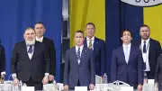 Fenerbahçe Kongresi'nde Kıvılcım Çaktı: Taraftarlar Arasında Gerginlik Tırmanışa Geçti!
