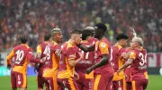 Galatasaray'da Bomba Ayrılık! Yıldız Futbolcu Israrla Takımdan Ayrılmak İstiyor