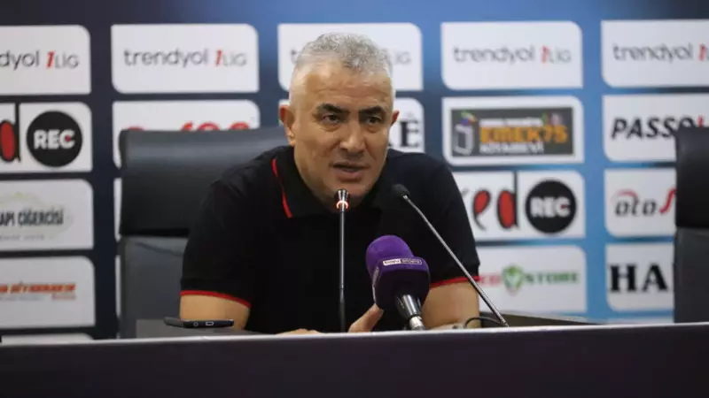 1. Lig'de Deprem Gibi Ayrılık! Bandırmaspor Teknik Direktörü Yuvasına Dönüyor