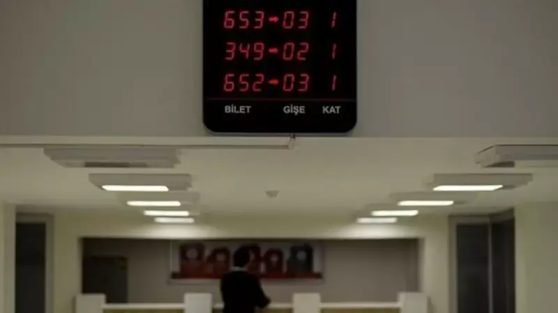 28 Ekim Resmi Tatilinde Bankalar Açık mı? İşte Çalışma Saatleri ve Detaylar