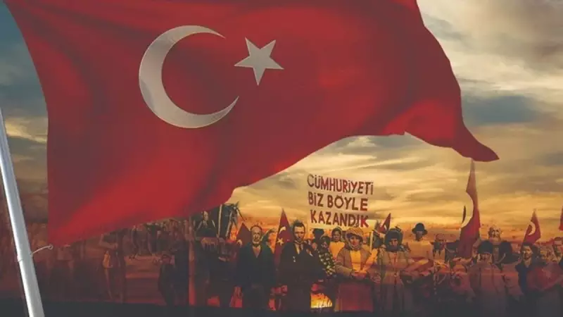 29 Ekim Tatil mi? Cumhuriyet Bayramı Öncesi Çalışma Düzeni Belli Oldu!