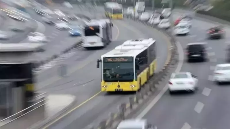 29 Ekim'de Toplu Taşıma Ücretsiz Mi? İşte Şehir Hatlarından Metroya Tüm Detaylar!