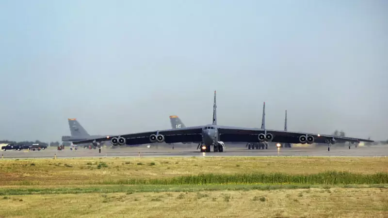 ABD Donanması Venezuela Açıklarında: Karayipler'de Gerilim Tırmanıyor!