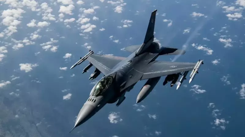 Adana Semalarında F-16'lar Alçak Uçuş Yaptı: Görenlerin Nefesi Kesildi!