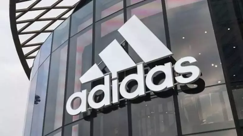 Adidas'a Rekabet İhlalinden Tam 402 Milyon TL Ceza: Marka Devine Tarihi Yaptırım!