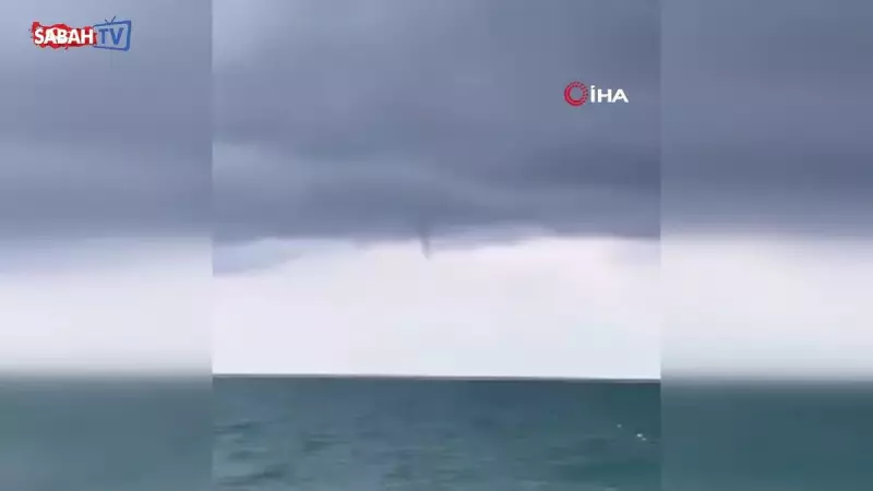 Alanya'da Denizin Ortasında Hortum! Görenlerin Nefesi Kesti