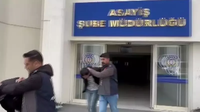 Ankara'da Polis Kılığında Dolandırıcılar: 80 Yaşındaki Adamın 250 Bin Doları Uçup Gitti!