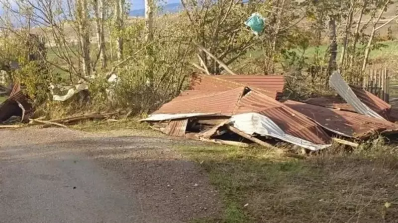Ankara'yı Sular Altında Bırakan Fırtına: Sokaklar Göle Döndü!