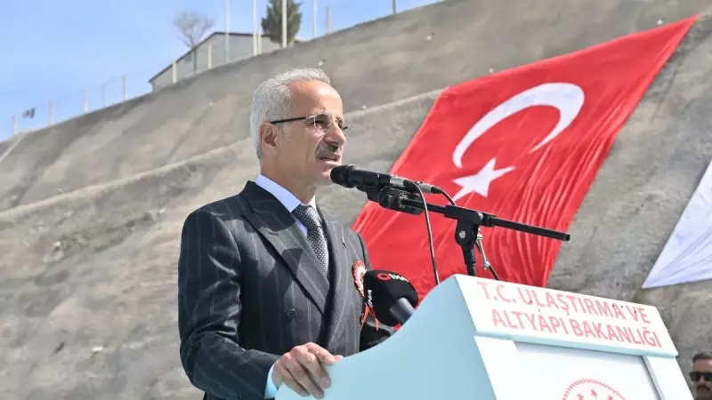 Antalya Trafiğine Nefes Aldıracak Dev Proje: Yeni Tünel ve Köprüler Geliyor!