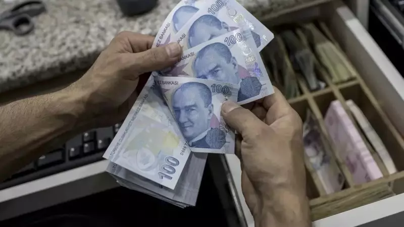 Asgari Ücret Tarihi Belli Oldu! İşte Milyonları İlgilendiren 5'li Senaryo ve Beklenen Zam Rakamları