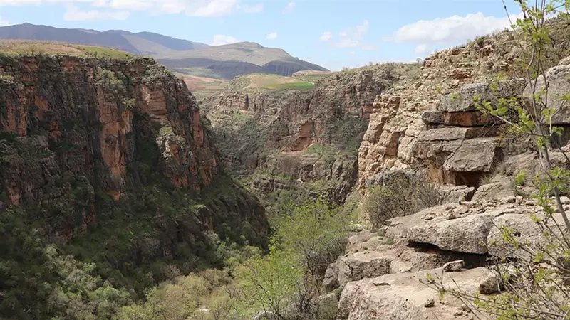 Atlas Dağları: Kuzey Afrika'nın Görkemli Sırtında Saklı Doğa Harikası