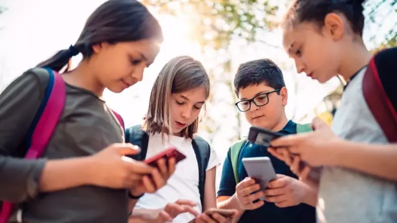 Avustralya'dan Çığır Açan Karar: 16 Yaş Altı Sosyal Medya Yasaklanıyor!