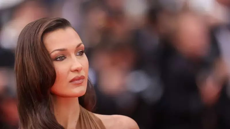 Bella Hadid İtiraf Etti: Mükemmel Görünmenin Karanlık Yüzü ve Yıllardır Taşıdığı Yük