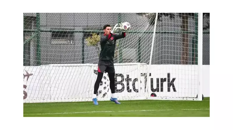 Berke Özer'den TFF'ye Sert Yanıt: 'Kafileden Ayrılmadım, İzin Aldım!'