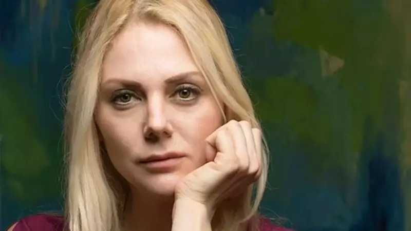 Beste Acar'ın Şaşırtan Kararı: İş Dünyasında Kızlık Soyadı Devrimi!