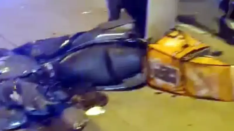 Beylikdüzü'nde Serit Değiştirme Dehşeti! Kasko Kamerası Korkunç Anları Böyle Yakaladı