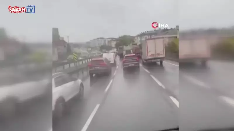 Büyükçekmece'de Tır Devrildi: Trafik Felç Oldu!