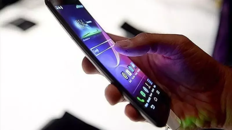 Cep Telefonu ve Sigara Fiyatlarında Flaş İndirim! Yeni OTV Düzenlemesi Resmi Gazete'de