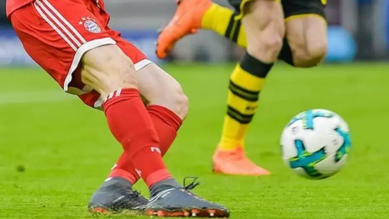 Derbi Gecesi Geliyor! Bayern Münih - Borussia Dortmund Maçı İçin Geri Sayım Başladı