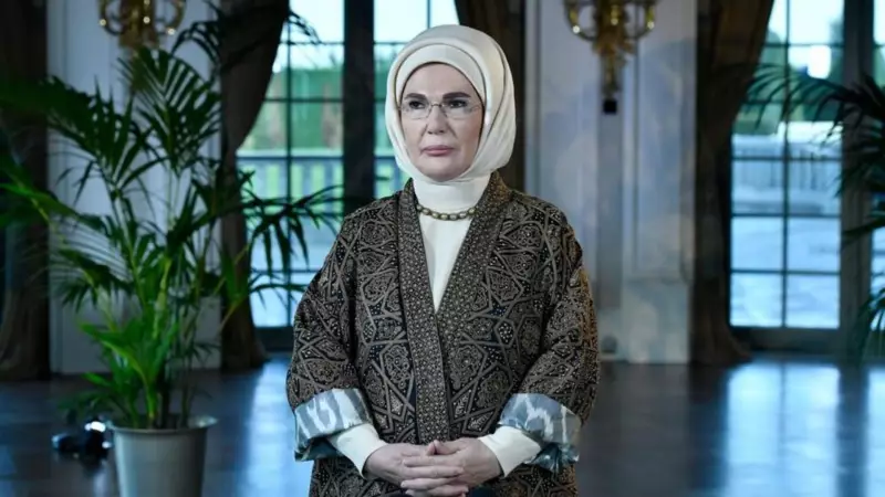 Emine Erdoğan'dan 29 Ekim Coşkusu: 'Bir Ülke, Tek Yürek Gibi Atıyor'