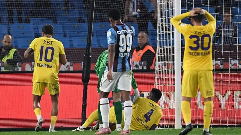 Eyüpspor'un Yıldızı Lucas Claro Ameliyat Masasına Yattı! Saha Ne Zamana Kadar O'suz?