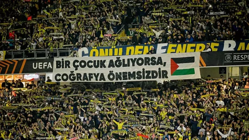 Fenerbahçe'den Filistin'e Anlamlı Destek: Üç Renkli Formada Dayanışma Mesajı