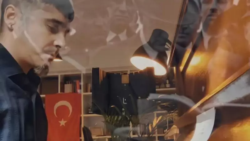 Ferman Akgül'den 29 Ekim'e Özel Beste: Cumhuriyet Coşkusu Müzikle Buluştu!