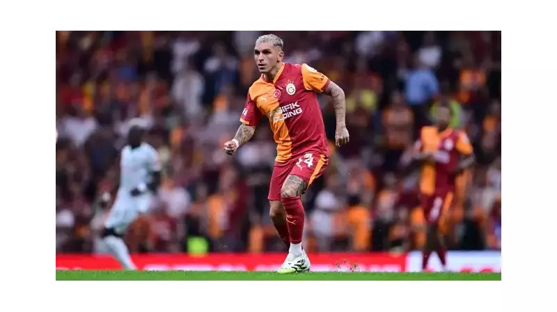Galatasaray'ın Yıldızı Torreira Ülkesine Gitti! Sarı-Kırmızılı Taraftarlar Merak İçinde Bekliyor